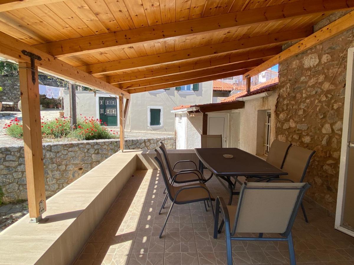 Barbajonn'S Stone House Βίλα Μονεμβασιά Εξωτερικό φωτογραφία